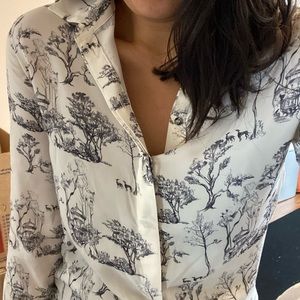 Woodland Print Off White Blouse ✨🌳🐿